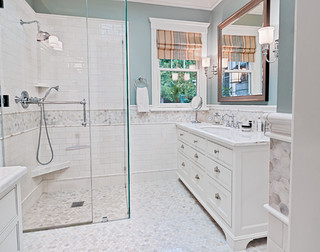 traditional-bathroom.jpg